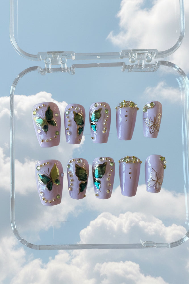 Dolly Nails