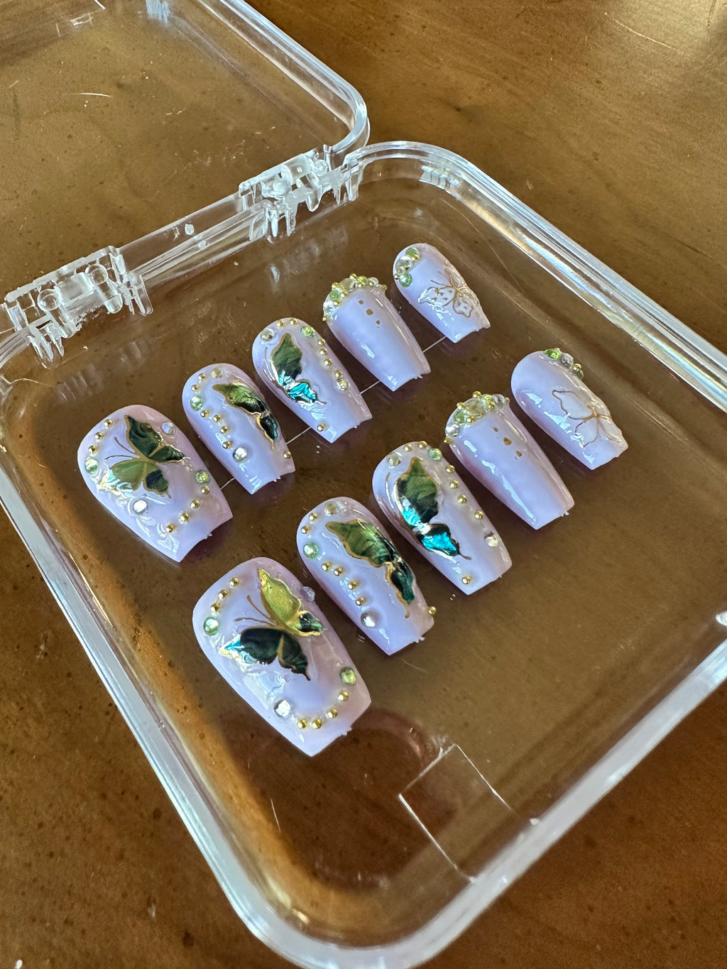 Dolly Nails