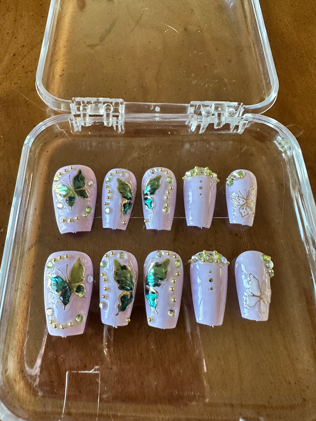 Dolly Nails